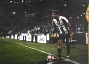 字母哥迎来十五赛季出色发挥，G2观众热烈欢呼！观众掌声雷动