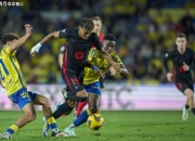 包含西班牙实现零封净胜，晋级梦想望有实现的词条