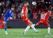 关于瓦伦西亚取得宝贵客场胜利，球队士气高涨的信息